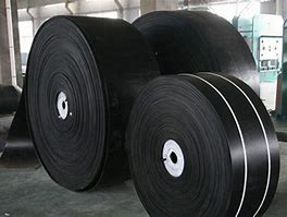 Qual é a diferença entre a correia transportadora de EP e a correia transportadora de nylon?